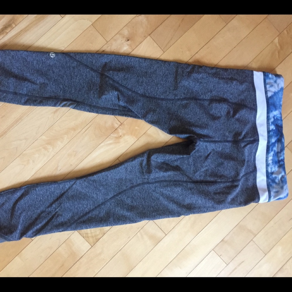 Lululemon Luxtreme Crops - Picture 2 of 3